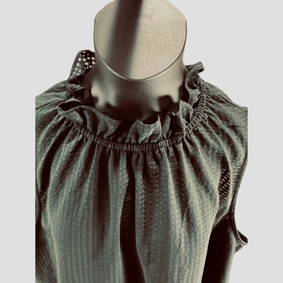 Who What Wear semi-sheer black sleeveless blouse pull over mock neck size XL - Picture 2 of 7